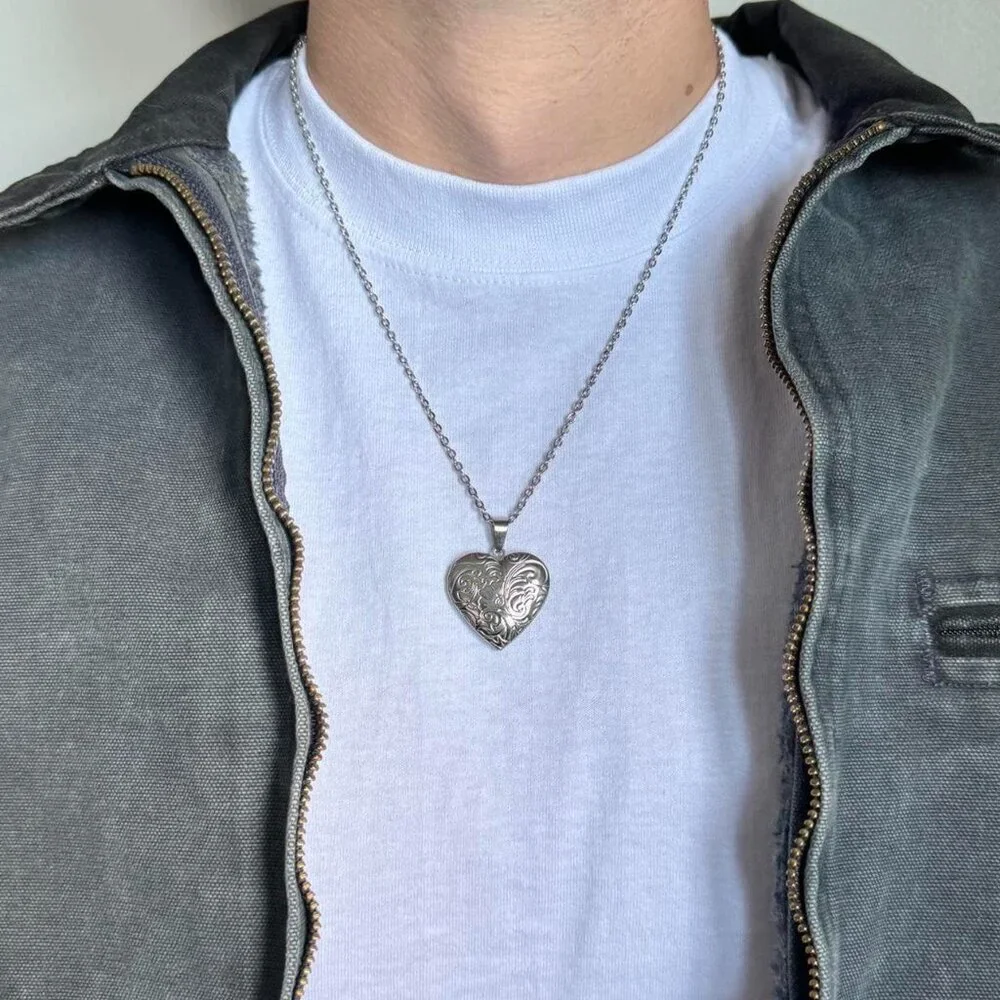y2k 2000s vintage silver cute heart pendant locket chain necklace